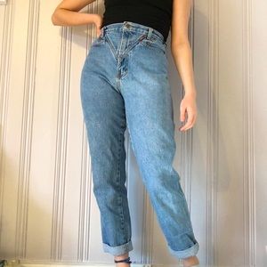 High-waisted Vintage Jeans